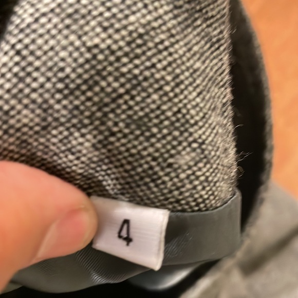 Skirt - Picture 4 of 4